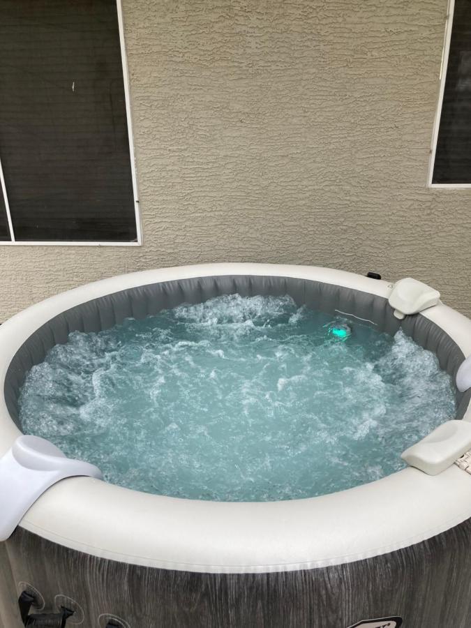 Willa A Beautiful House With Hot Tub, Grill & Games! Las Vegas Zewnętrze zdjęcie